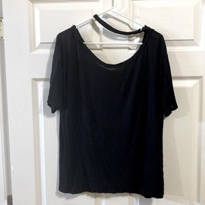 Black “necklace” shirt